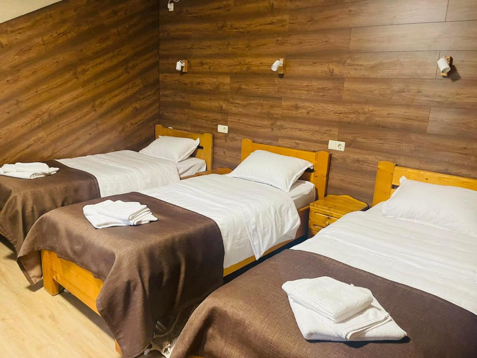 Ethno Complex Ukrayinske Selo Hotel Buzovaya Bagian luar foto